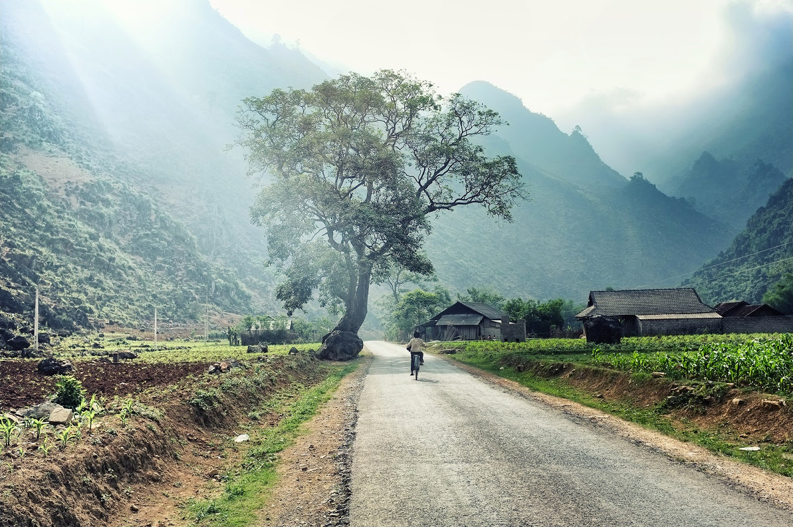 mach-ban-kinh-nghiem-du-lich-ha-giang-tu-tuc-chi-tiet-nhat-2